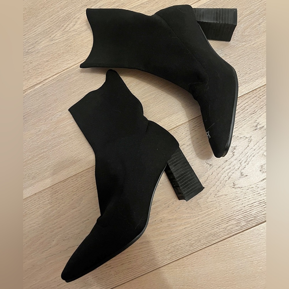 SMFK Knit Sock Ankle Boots Size 36 (US 7.5)